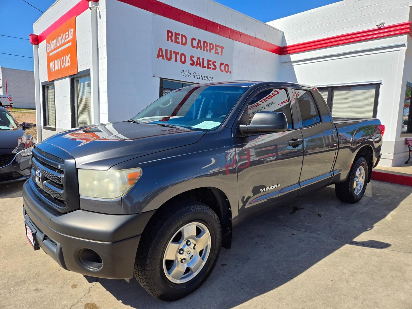 2013 GRAY Toyota Tundra (5TFRM5F17DX) with an 4.6L V8 F DOHC 32V engine, Automatic transmission, located at 503 West Court, Seguin, TX, 78155, (830) 379-3373, 29.568621, -97.969803 - Photo#0